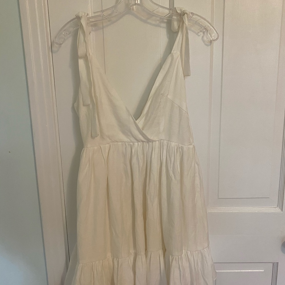 Hello Molly ruffle dress with the cutest ties!